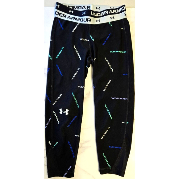 Under Armour Girl HeatGear Leggings YXS Black All Over Print Logo Waistband Crop - Picture 1 of 9